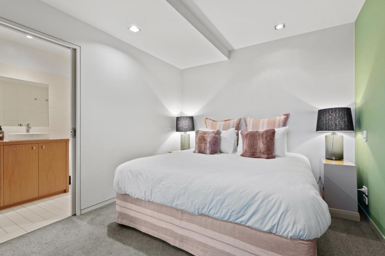 The Shotover Central Queenstown Luxury Екстер'єр фото